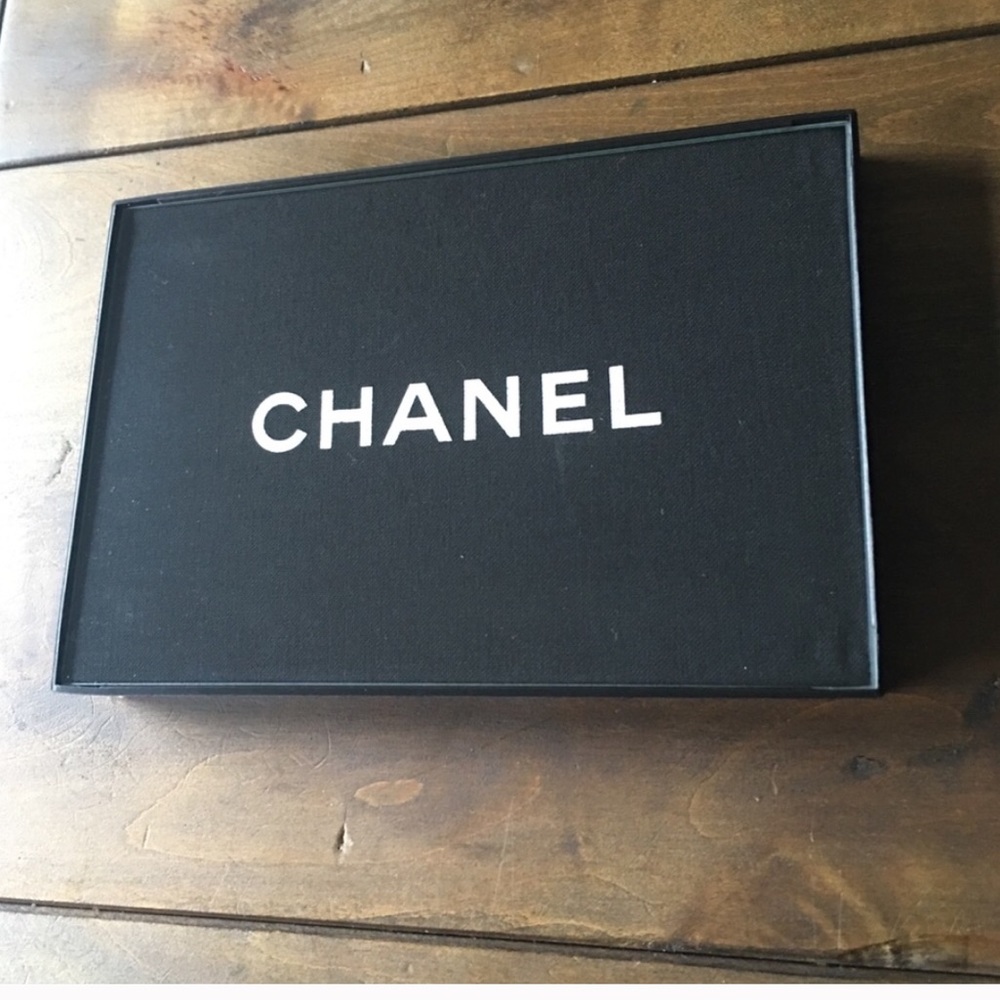 Let me Posh your Powder Room 💁🏼‍♀️🎨🛍 - Picture 6 of 8